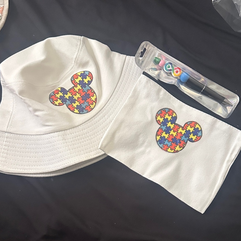 Kids White Bucket Hat and Pouch Set with Puzzle Mickey Design